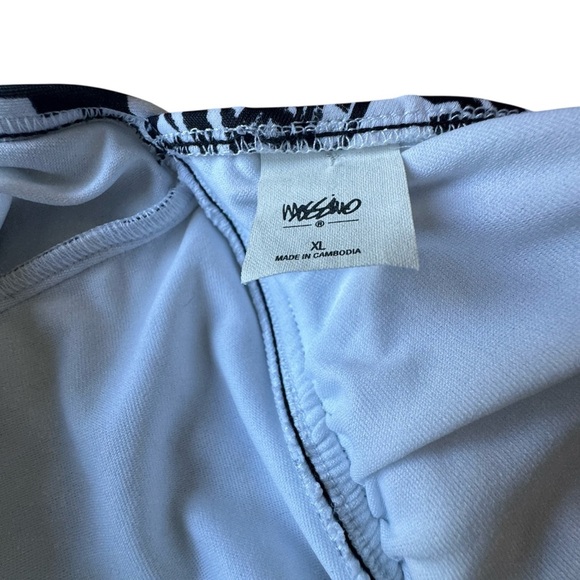 Mossimo  Women's Black Geometric One-Piece Swimsuit Size XL - Picture 8 of 9